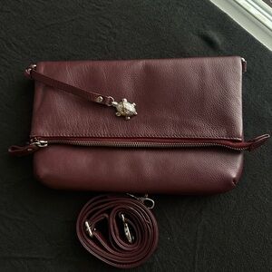 Italian brand Carpisa leather bag!
